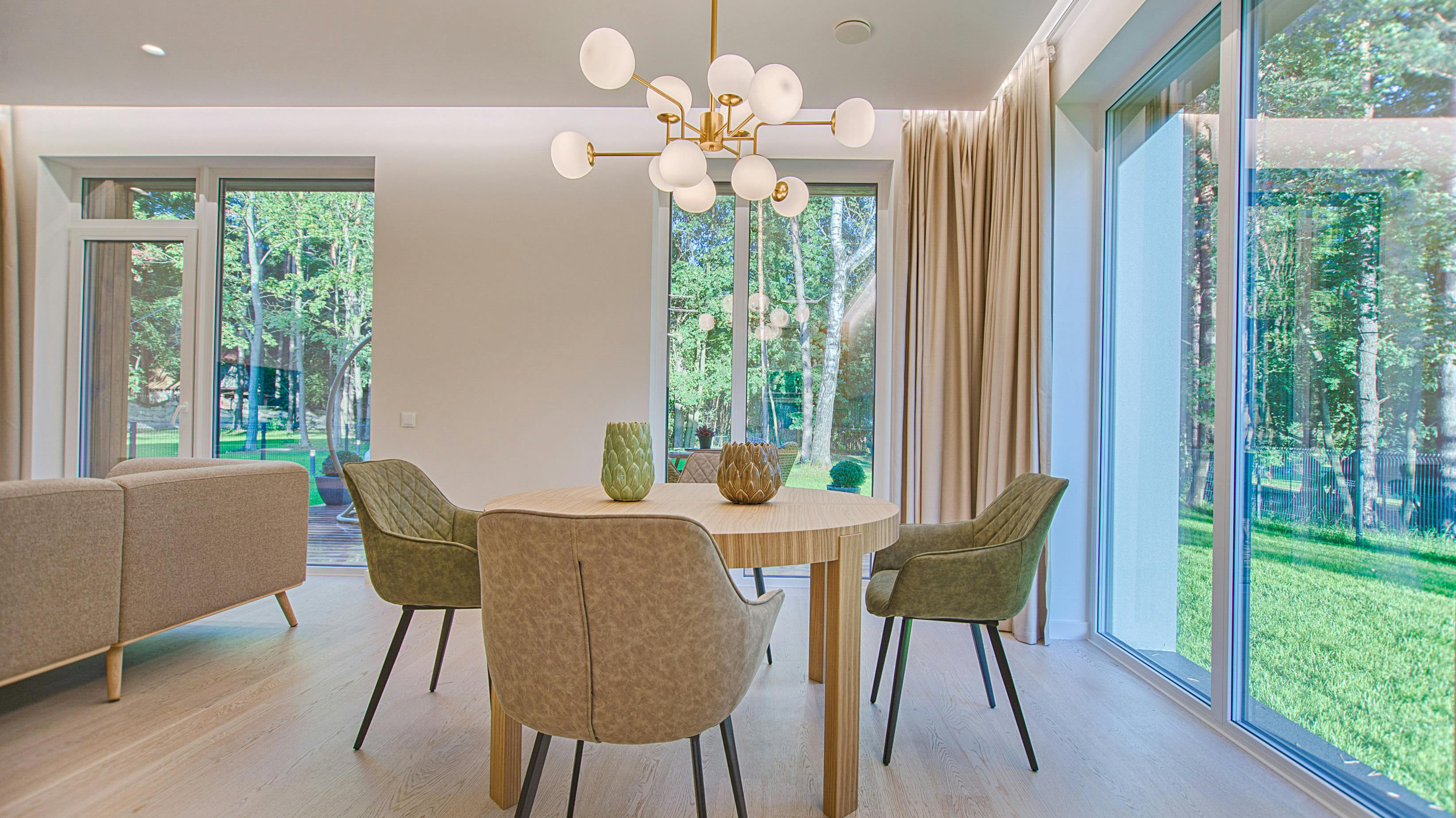 Smooth. Silent. Sliding